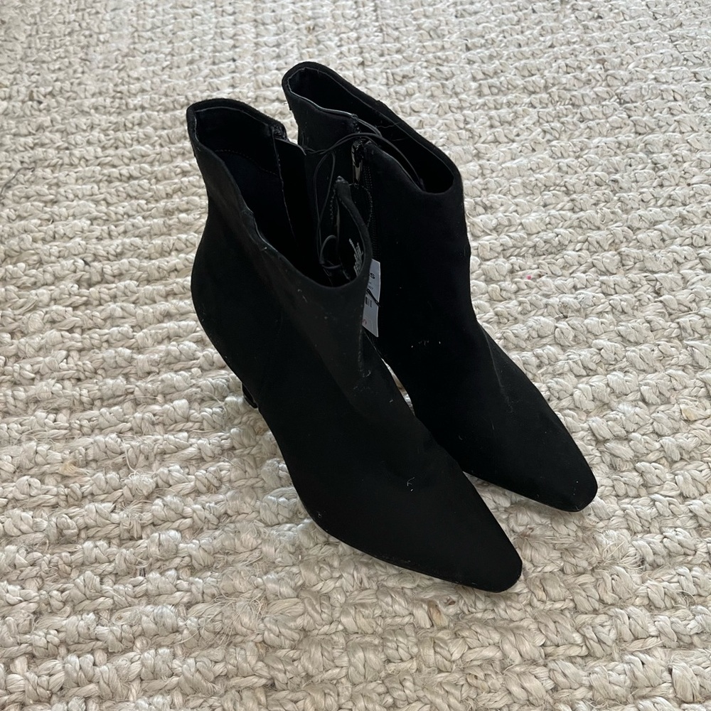 black booties